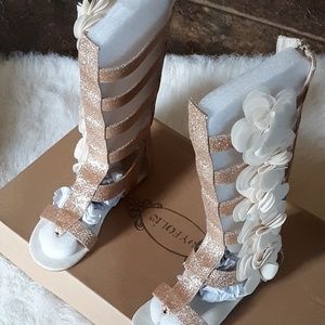 Joyfolie Champagne Gladiator sandals/Size 13